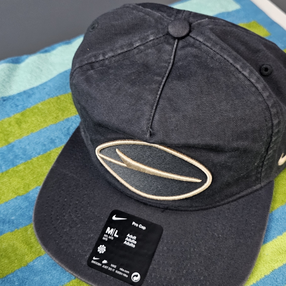 Nike Pro Cap Jets